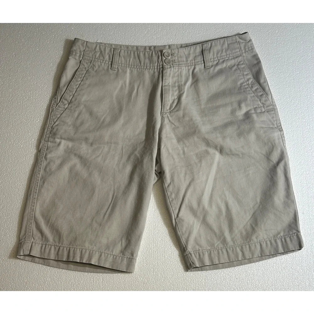 Eddie Bauer Women Khaki Chino Shorts‎ Size 6 Flat Front Casual Summer Legendary